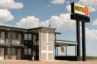 Motel 8 Laramie - Wifi