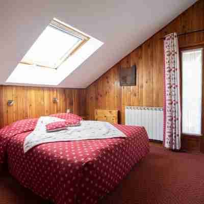 Logis Hôtel le Chamois Rooms
