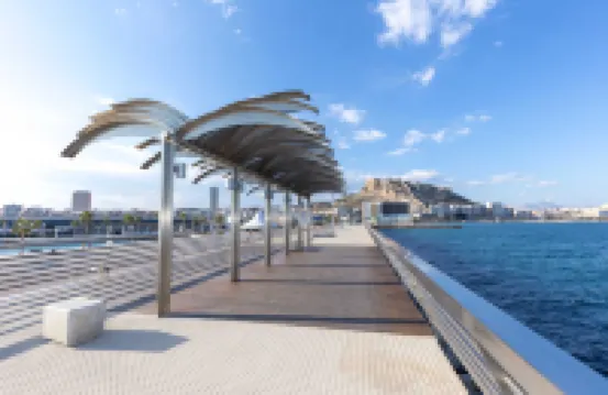 1 Bedroom Apartment with Gallery Balcony Free Netflix, Air Conditioning