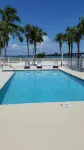 Knight's Key Suites - Ocean View