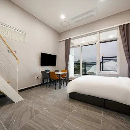 Yeosu Samhak 1947 Pool Villa (Romantic Pocha)