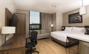 Staybridge Suites Guadalajara Novena