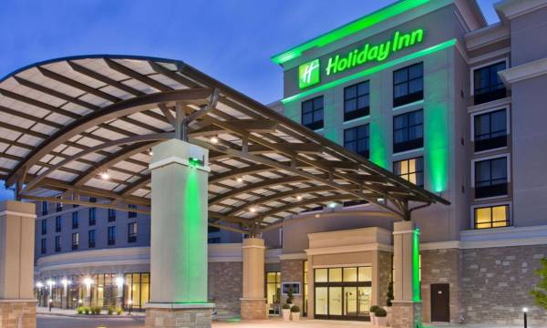 Holiday Inn Clarksville Northeast by IHG
