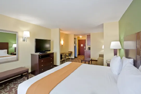 Holiday Inn Express & Suites DUMAS by IHG