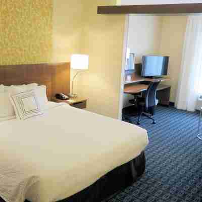 Fairfield Inn & Suites Stroudsburg Bartonsville/Poconos Rooms