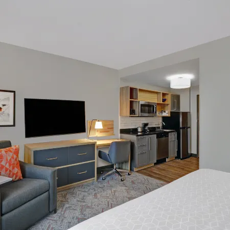 Candlewood Suites KINGSTON WEST by IHG