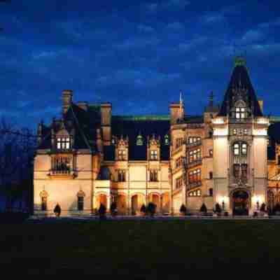 The Inn on Biltmore Estate Hotel Exterior