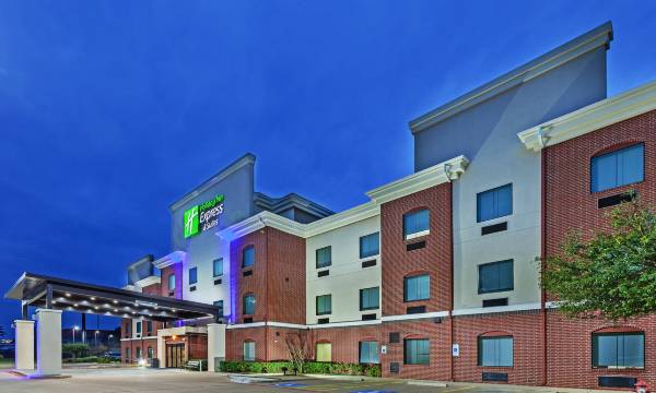 Holiday Inn Express & Suites Longview South I-20 by IHG