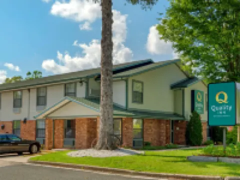 クオリティイン リー - レノックスサウス リーのホテル