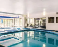Comfort Suites Denver North - Westminster - Pools