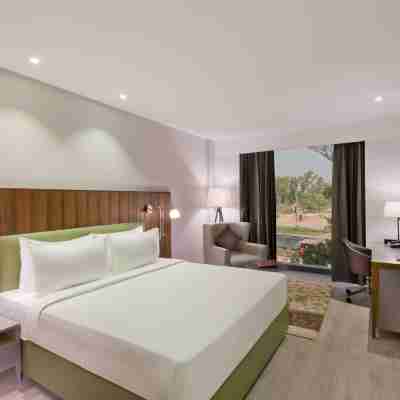 Country Inn Amp; Suites by Radisson Zirakpur Rooms