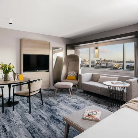 voco BRISBANE CITY CENTRE by IHG Отели рядом с достопримечательностью «Кастом Хаус»