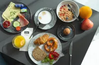 Holiday Inn - the niu, BRASS MUNICH OLYMPIAPARK by IHG - breakfast