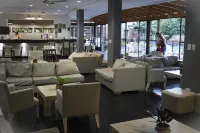 艾爾解放者飯店 - 3 星級