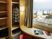ibis Macae