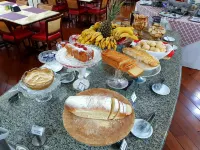 坎皮納斯坎布伊丹旅館飯店 - 早餐