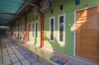 RedDoorz Near Lapangan Tenis Balikpapan