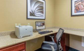 Candlewood Suites South Bend Airport