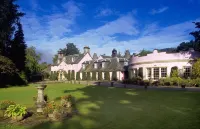 Thackray House - Villas
