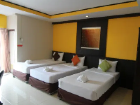 Grand Pinnacle Hotels in der Nähe von Wat Latkrabang Tempel