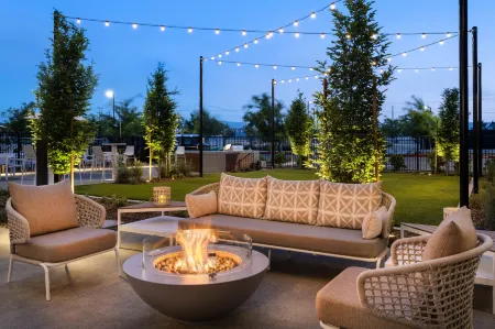 Element San Jose Airport Отели в г. Сан-Хосе