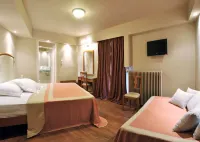 Maniatis Hotels & Resorts - 3-Star