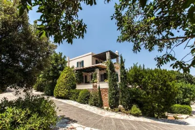 Villa Venus Hotels near Kaladi Beach