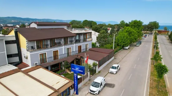 Iznik Hotel