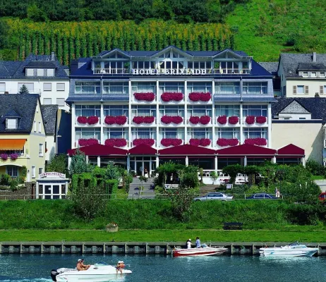 Moselstern Hotel Brixiade &Triton