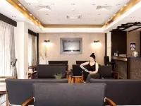 Vesta Fuar Otel โรงแรมใกล้ฮาร์เบอร์