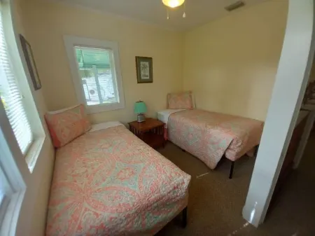 Stegbone's Fish Camp and Resort