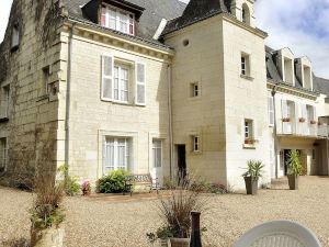 Logis Manoir de La Giraudière