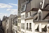 Hotel Saint Honore 85 Hotels in Paris