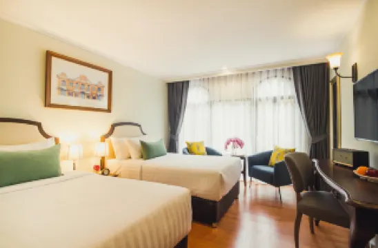 라차담리 부티크 호텔