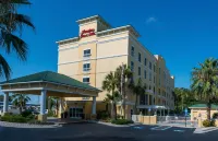 Hampton Inn & Suites Lake City فنادق في بحيرة سيتي