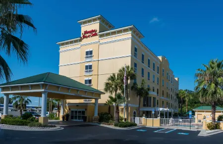 Hampton Inn & Suites Lake City