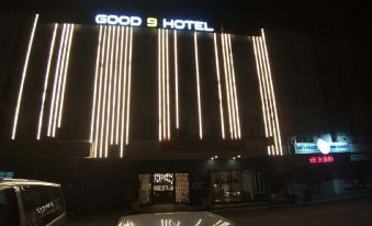 GOOD 9 HOTEL - Cahaya Kota Puteri - Housity