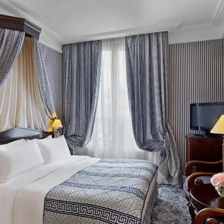 Le Dokhan's, Paris Arc de Triomphe, a Tribute Portfolio Hotel