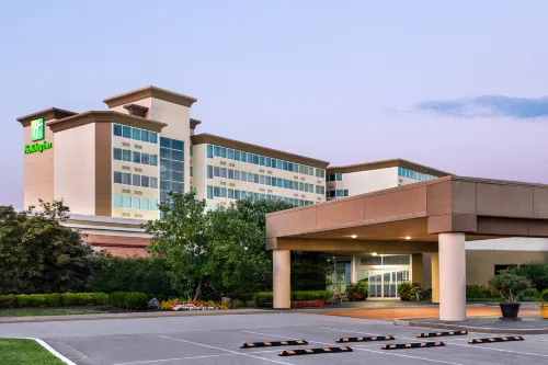 Holiday Inn LOUISVILLE EAST - HURSTBOURNE by IHG - Barer