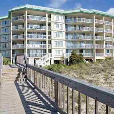 Litchfield Beach & Golf Resort Hotel Exterior