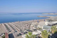 Palace Lido Hotel & Suites - balcony