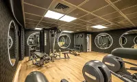 Golden Crown Hotel - Gym