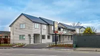 Golden Star Motel