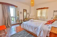 Luxury Riad Mounia Hotels near CTM Essaouira