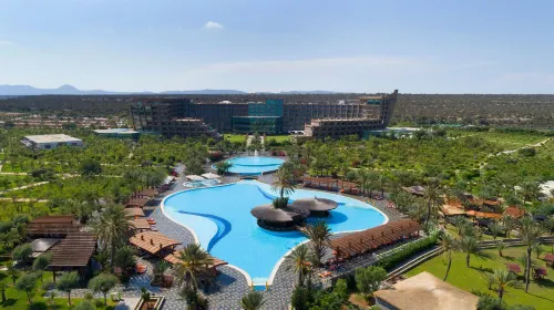 Noahs Ark Deluxe Hotel Spa - 5-Star
