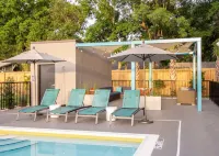 Tru by Hilton Niceville Eglin Air Force Base - Swimmingpools