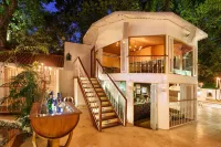 The Claridges New Delhi - Preferred L.V.X. Collection