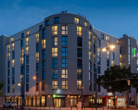 ホリデイ イン エクスプレス オッフェンバッハ by IHG オッフェンバッハのホテル