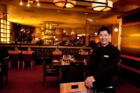 Mirabeau Park Hotel - bar