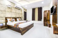 FabHotel Elysian Grand - 3Kms from Chaudhary Charan Singh International Airport Lucknow فنادق في Sarai Sahjadi